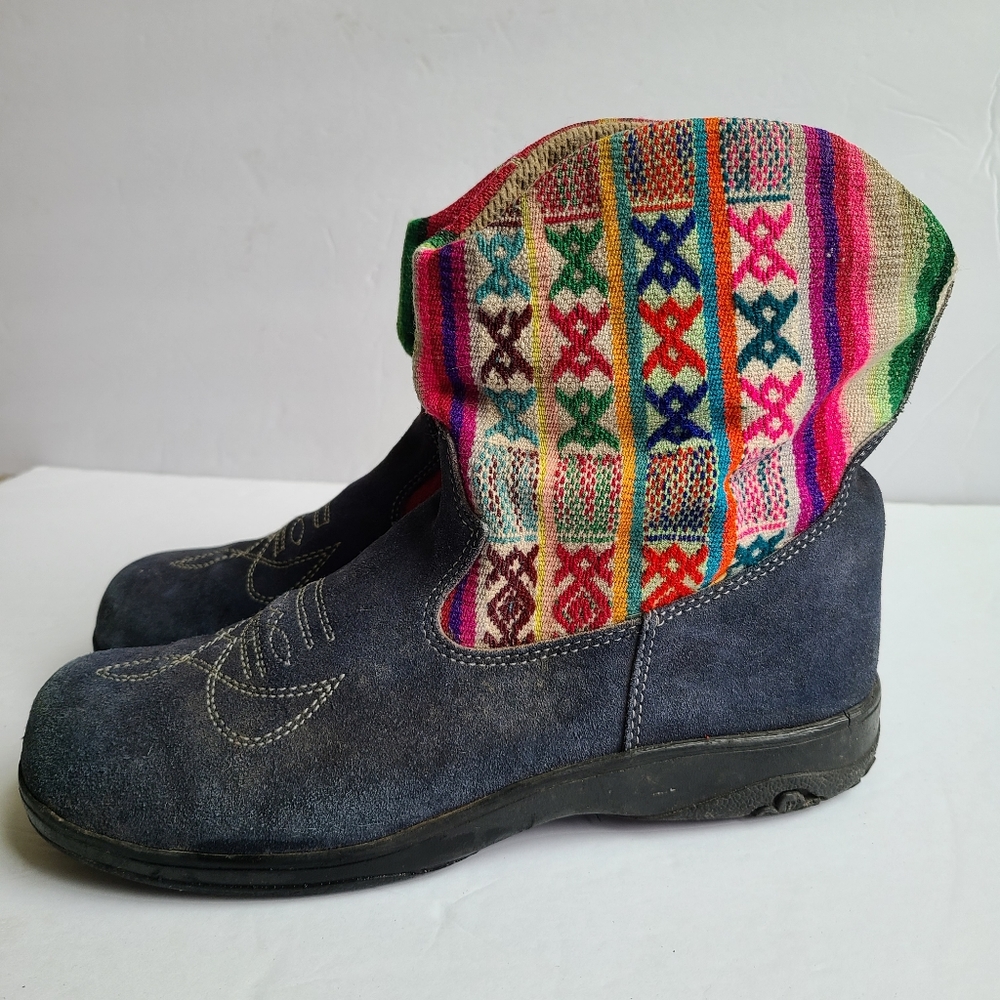 Chaski Native Shoes 8 blue pink native patterns ankle boots rare cute - Picture 3 of 7